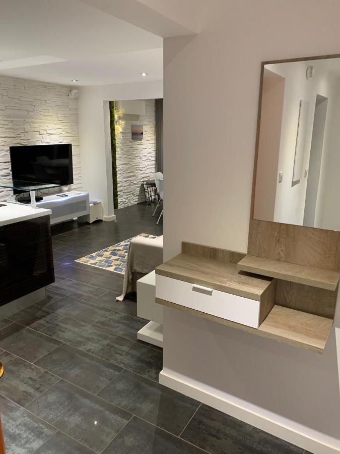 Grand Duc Appartement Mandelieu Buitenkant foto